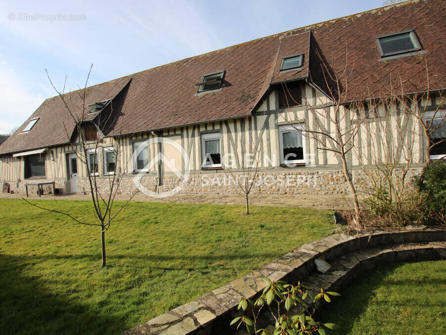 Maison à DOUDEVILLE