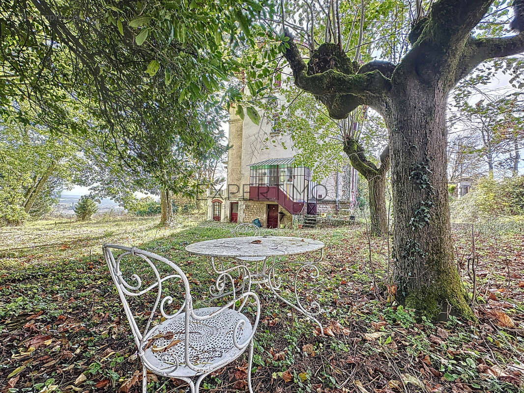Maison à TOURNUS
