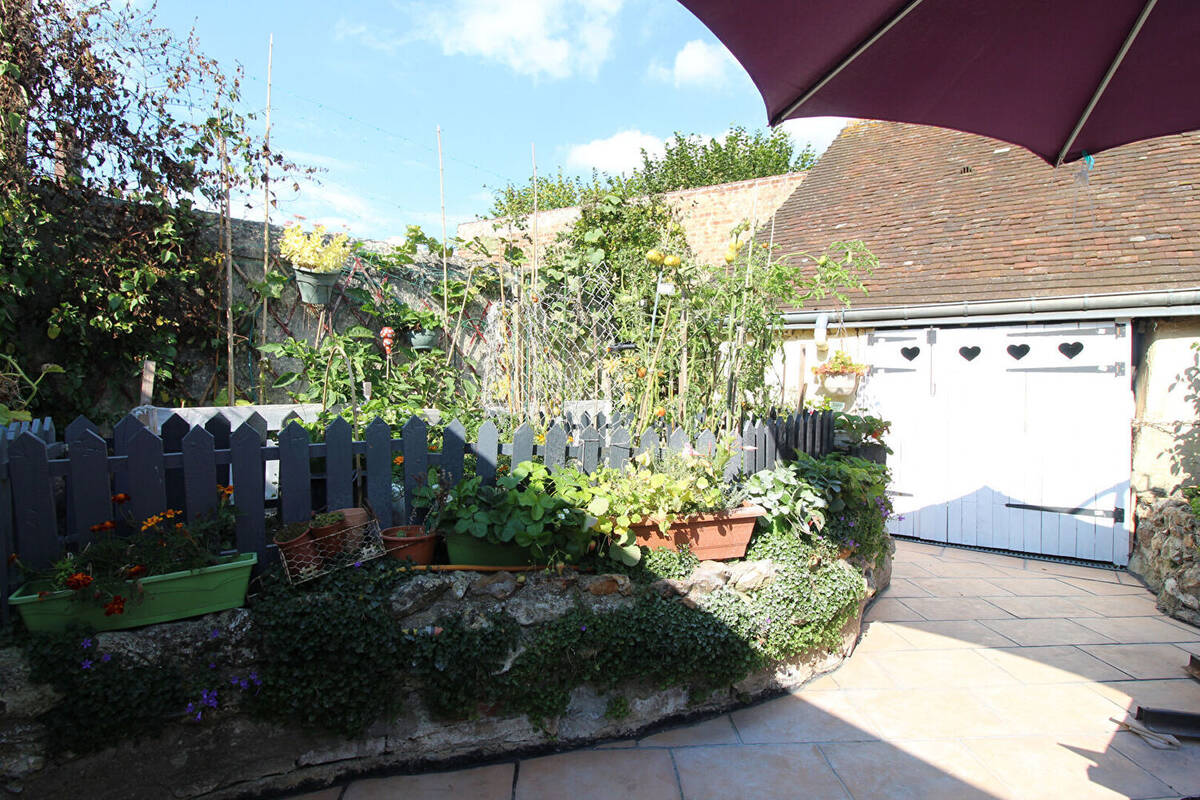 Appartement à CHATEAUNEUF-EN-THYMERAIS