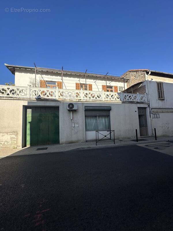 Maison à NIMES