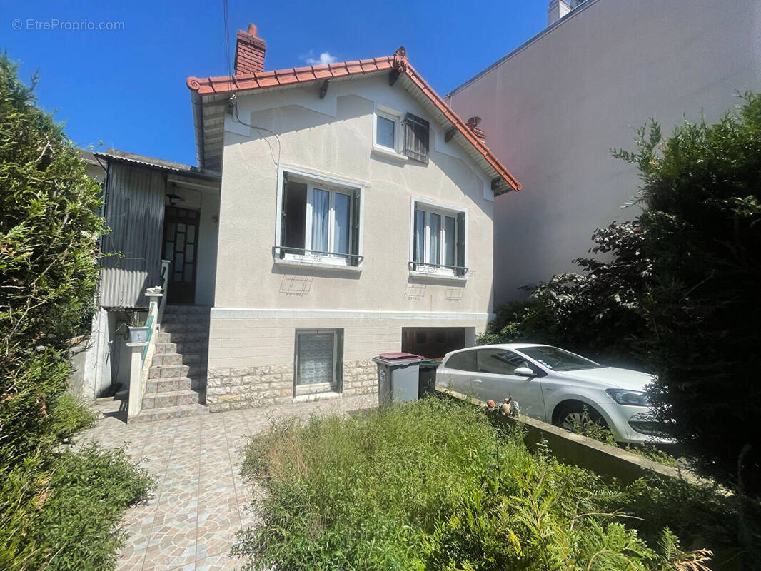 Maison à BEZONS