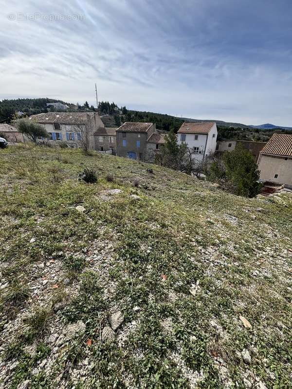 Terrain à PORTEL-DES-CORBIERES
