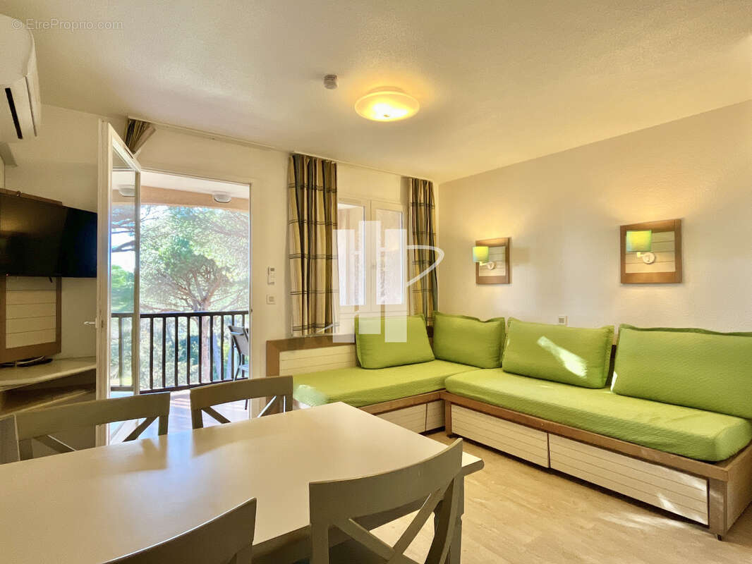 Appartement à SAINT-RAPHAEL