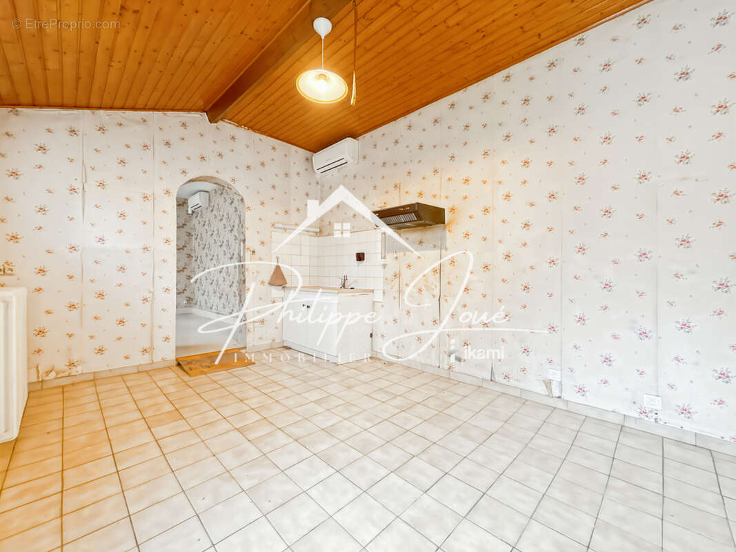 Maison à AIX-EN-OTHE