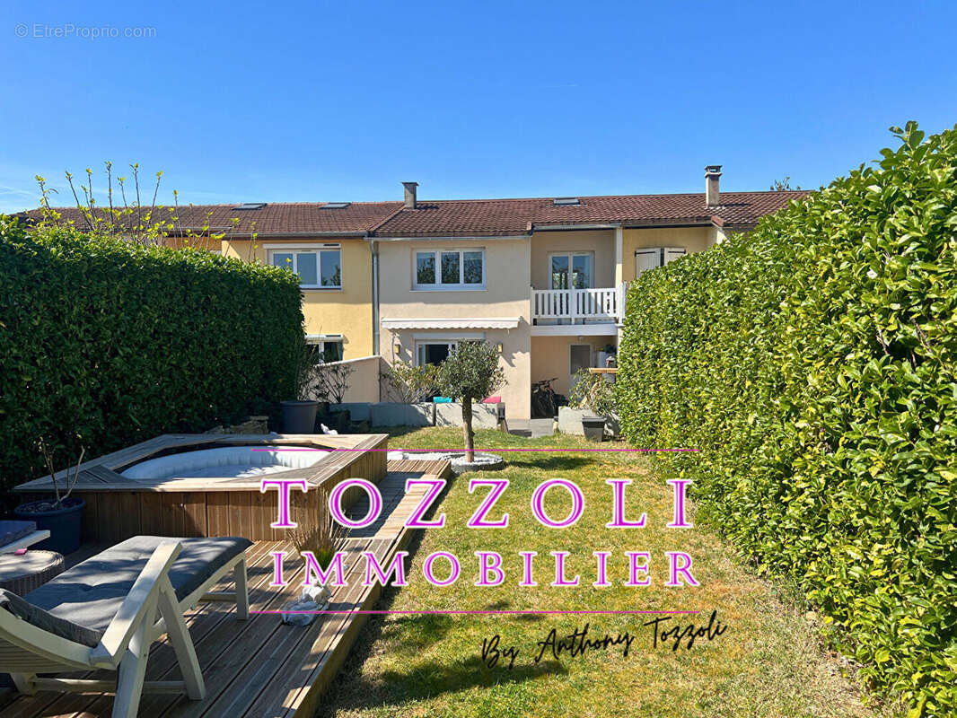 Maison à SAINT-QUENTIN-FALLAVIER