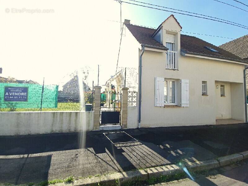 Maison à NOGENT-SUR-OISE
