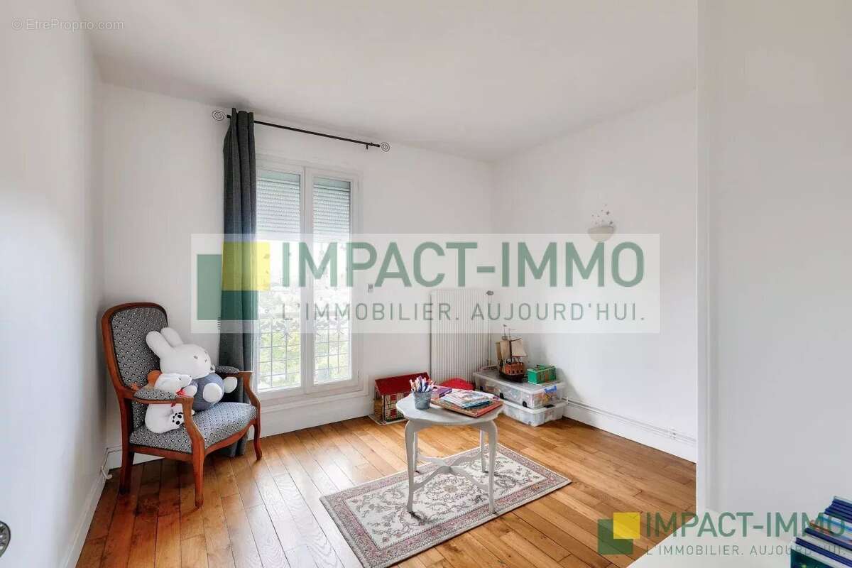 Appartement à ASNIERES-SUR-SEINE