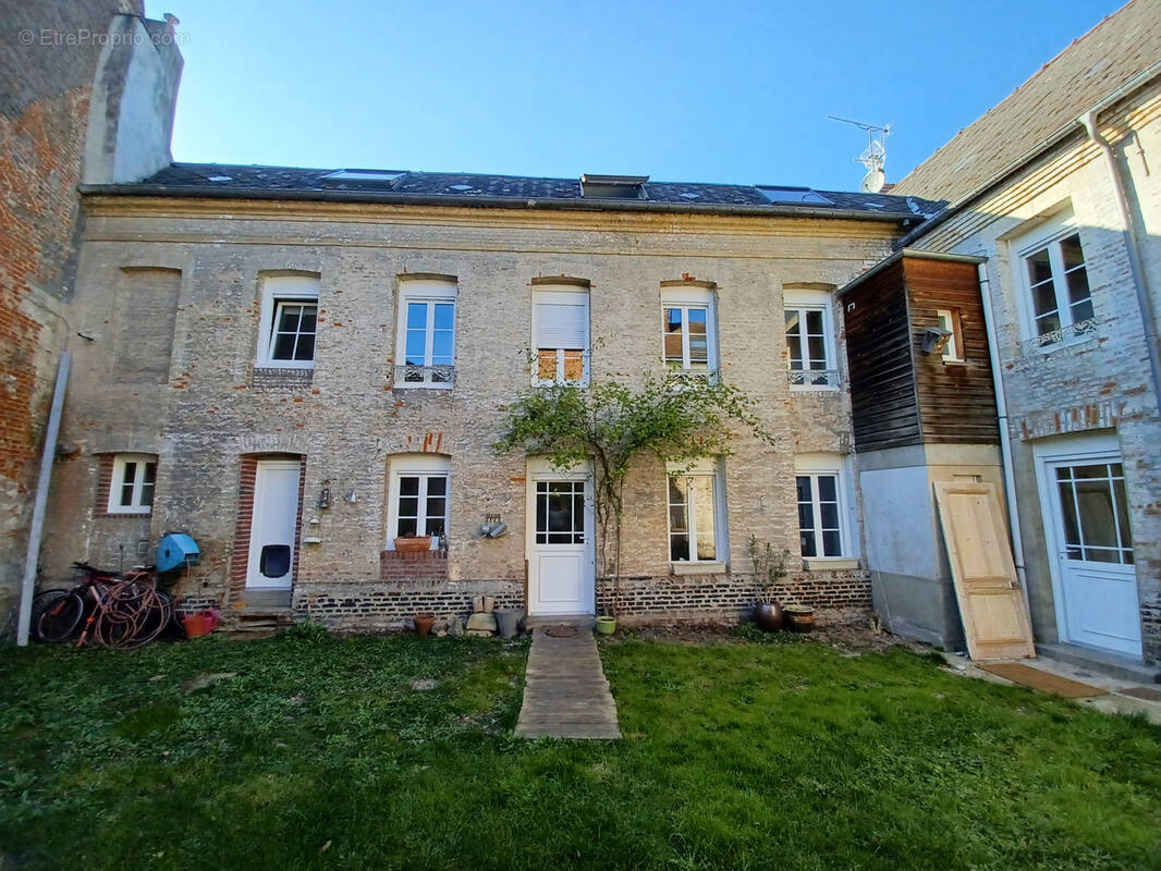 Maison à ABBEVILLE