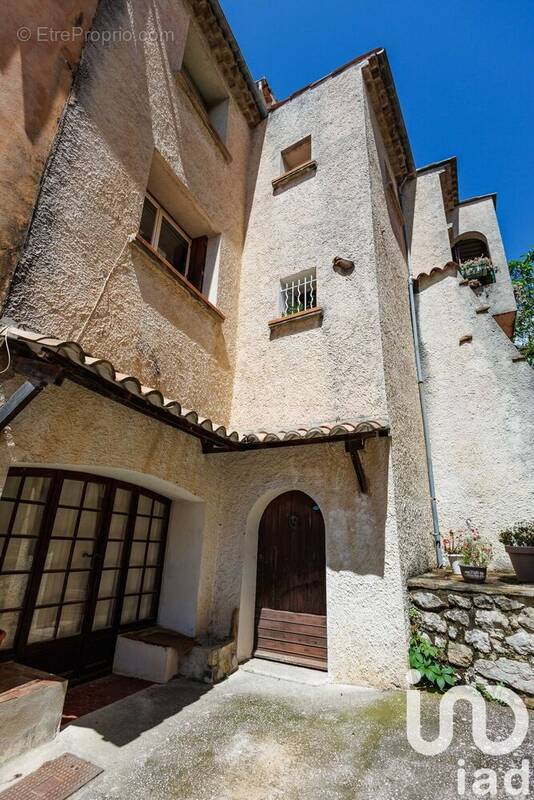 Photo 1 - Maison à LA CADIERE-D&#039;AZUR