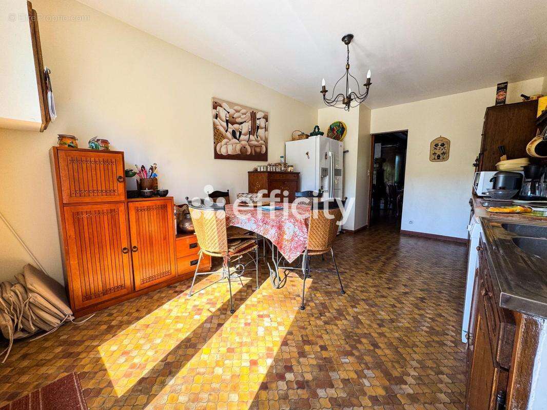Maison à LACANAU