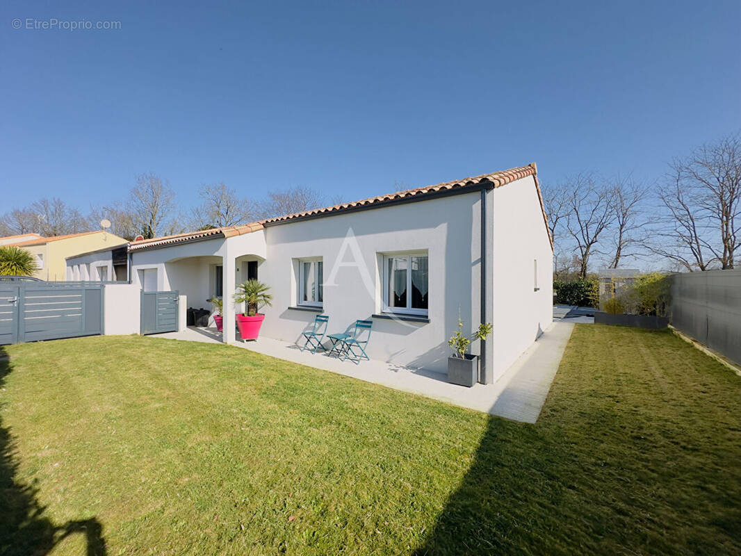 Maison à DOMPIERRE-SUR-YON