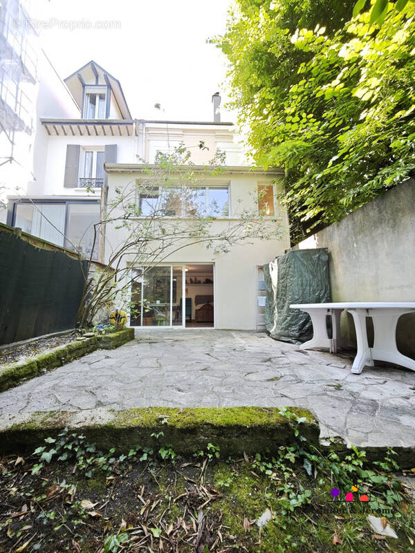 Maison à ENGHIEN-LES-BAINS