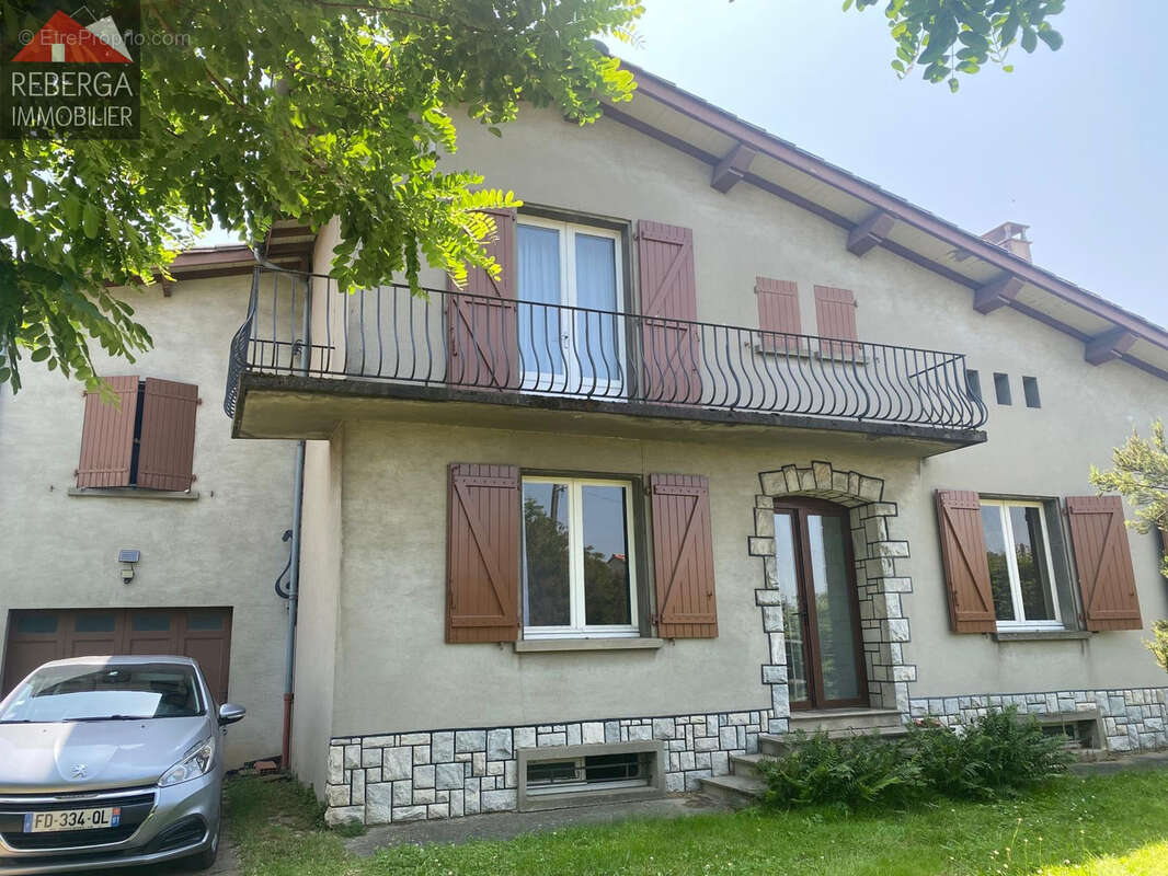 Maison à AUSSILLON