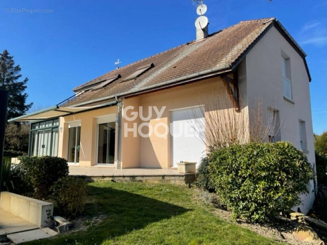Maison à SEZANNE