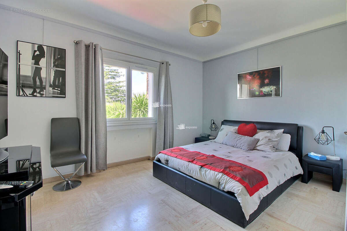 Maison à MOUGINS