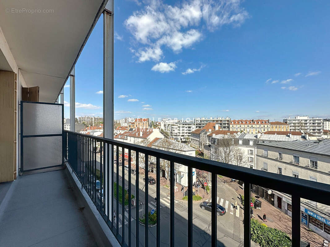 Appartement à SAINT-MAUR-DES-FOSSES
