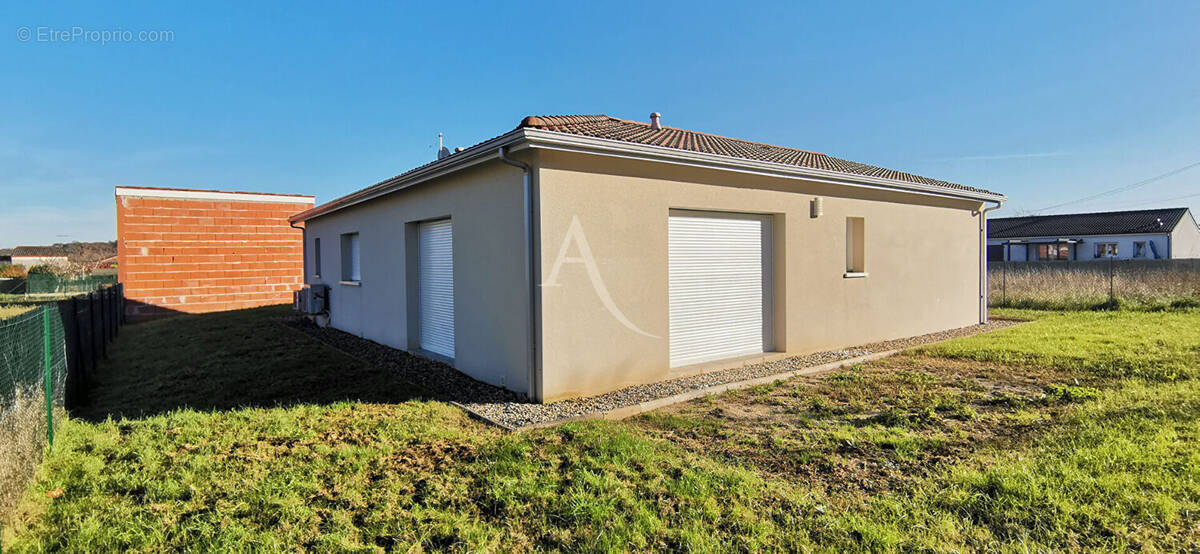 Maison à LE PASSAGE