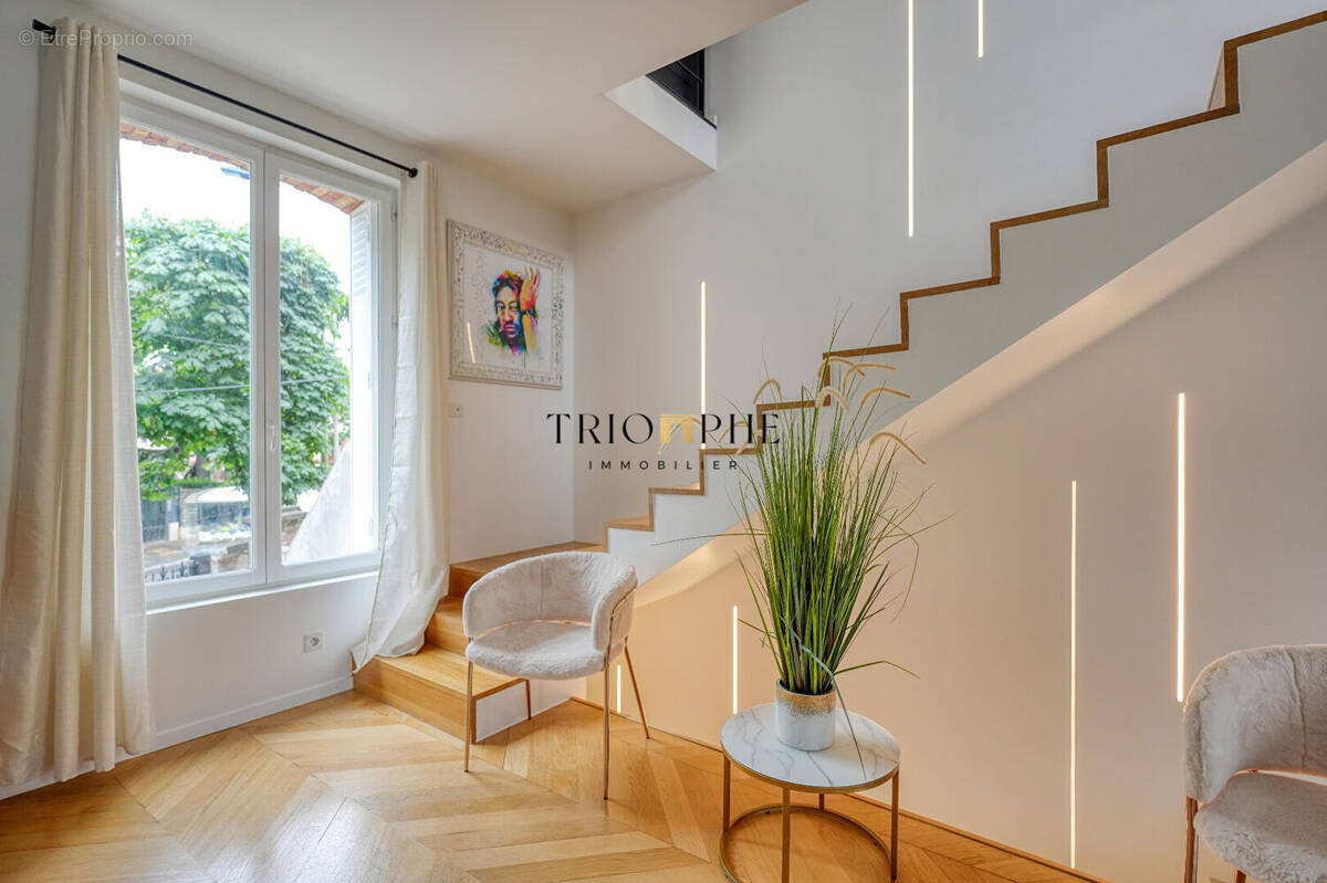 Maison à ROSNY-SOUS-BOIS