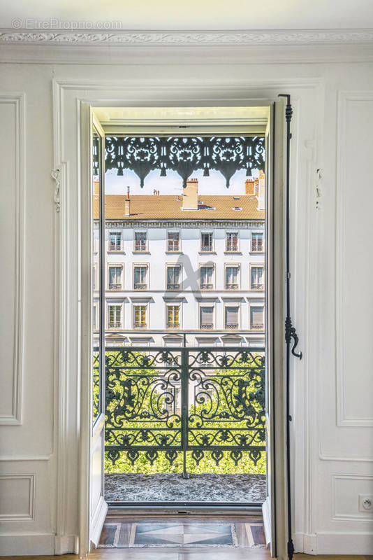 Appartement à LYON-6E