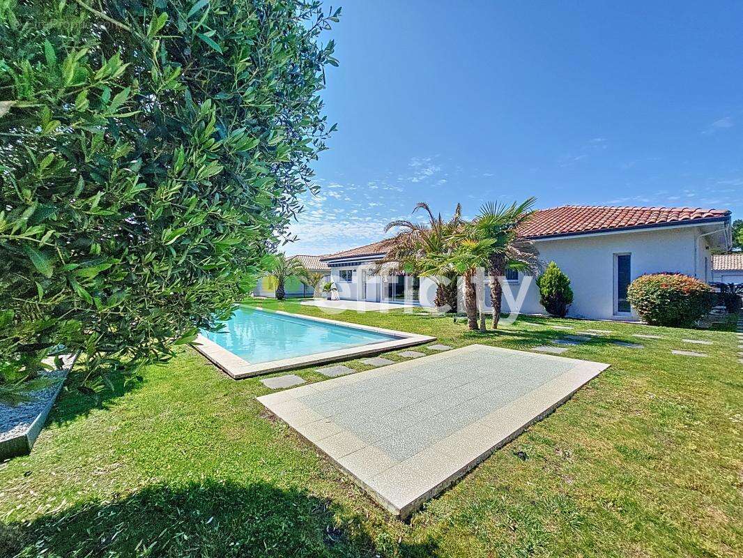 Maison à SANGUINET
