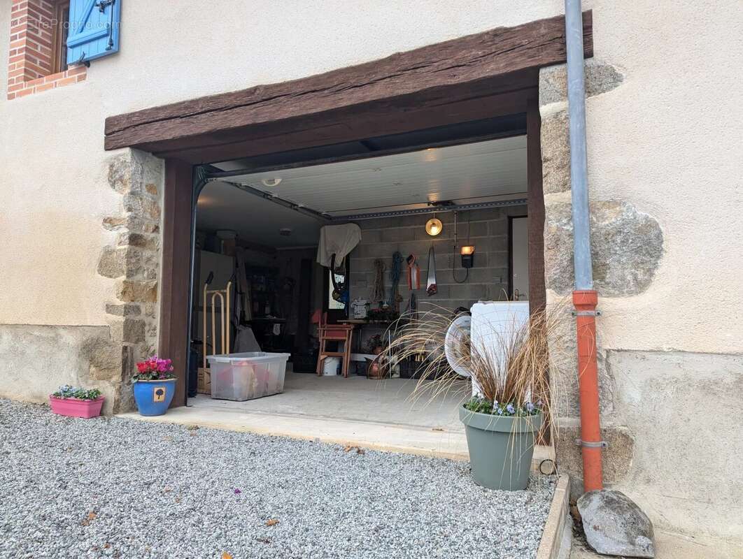 Appartement à LATHUS-SAINT-REMY