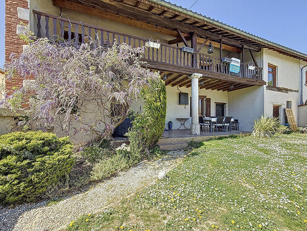 Maison à MEXIMIEUX