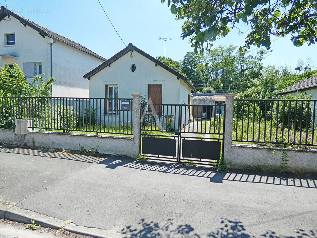 Maison à MITRY-MORY