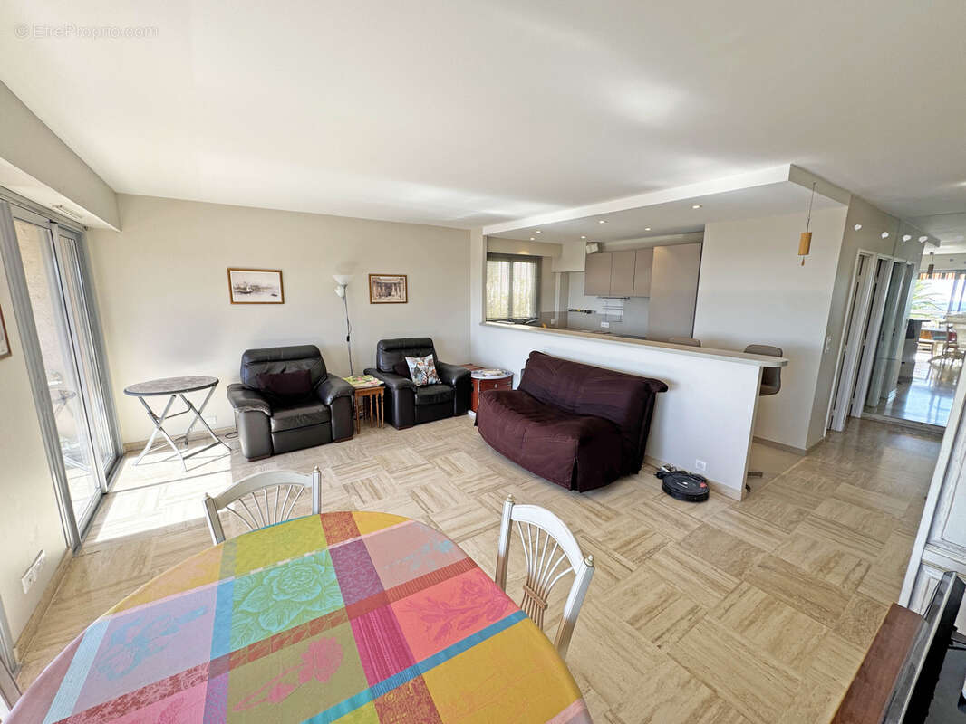 Appartement à VENCE
