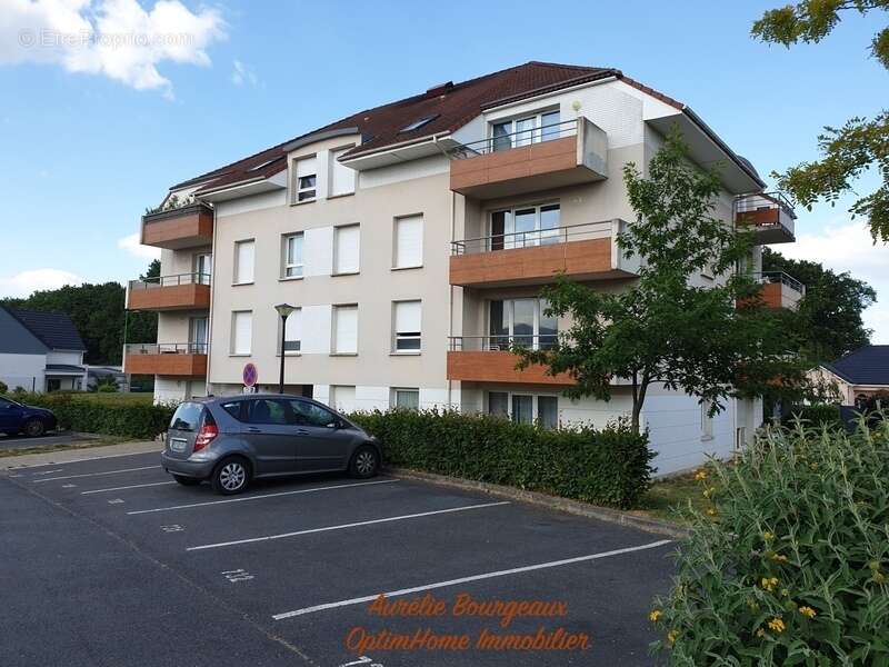 Appartement à SAINT-ETIENNE-DU-ROUVRAY