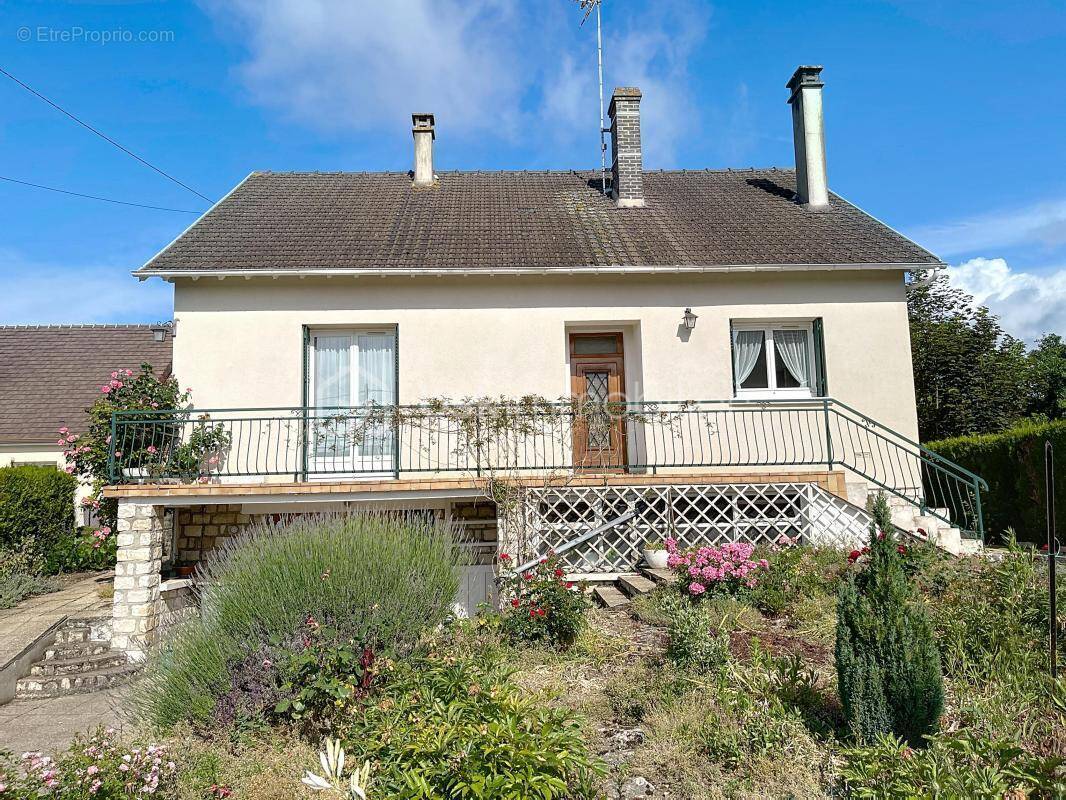 Maison à CHATEAU-LANDON