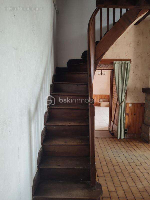 Maison à LA FERTE-MACE