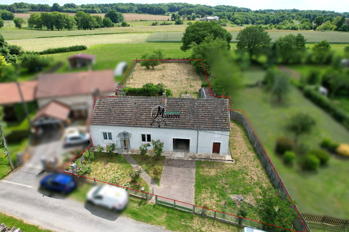 Maison à FROMENTAL