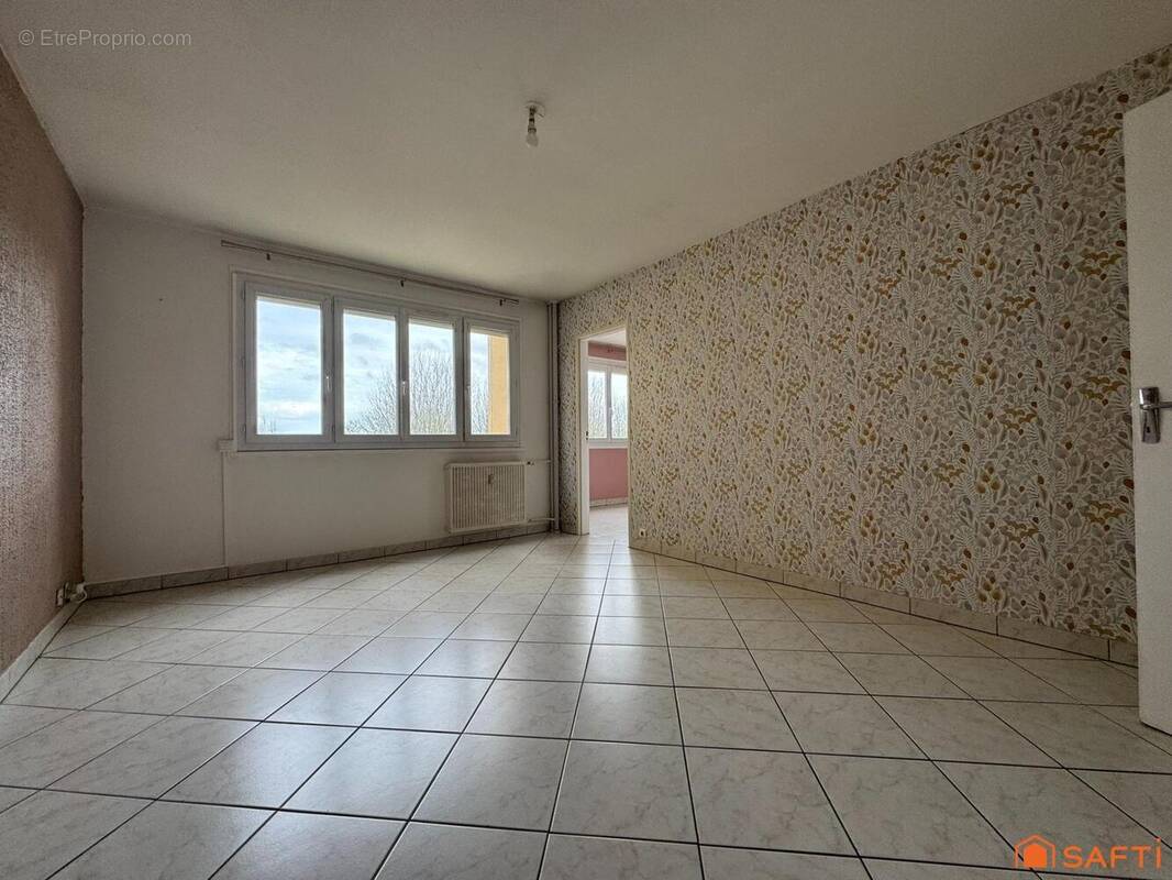 Photo 1 - Appartement à CANTELEU