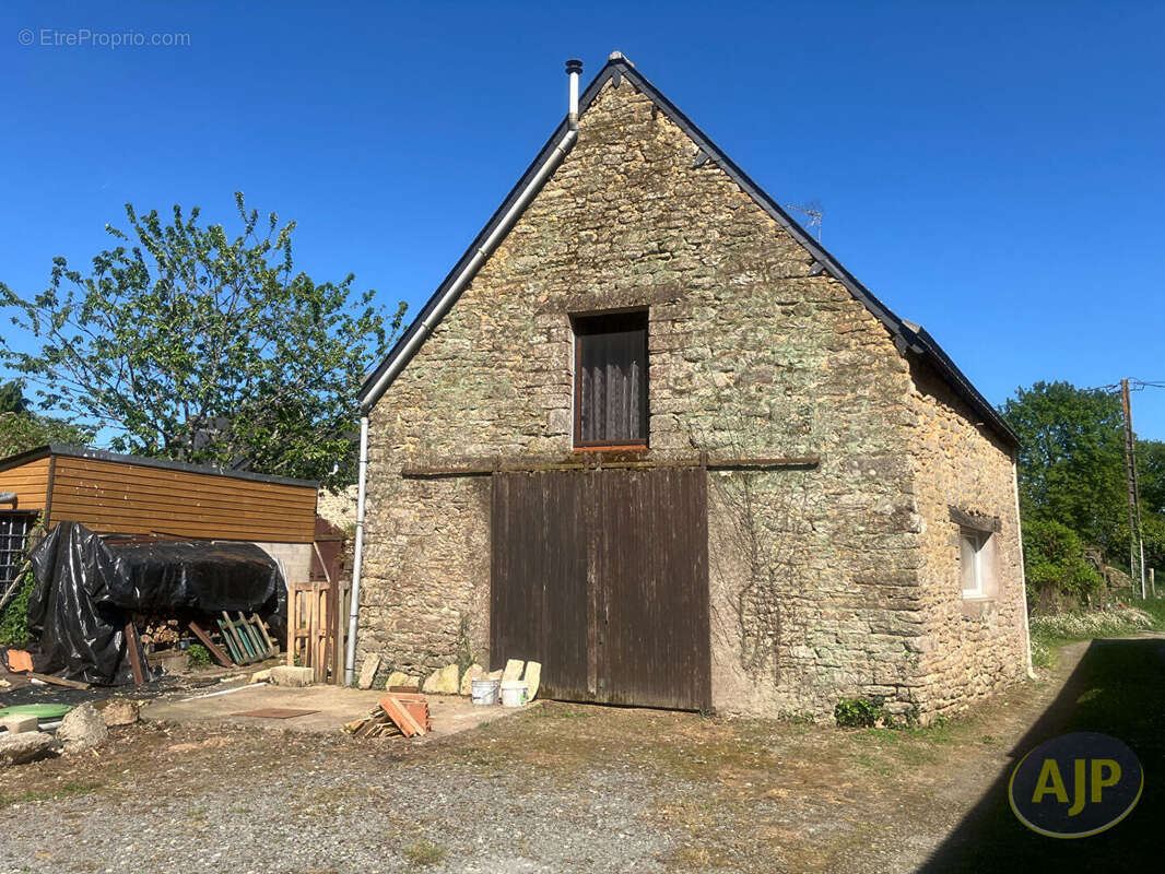 Maison à QUESTEMBERT