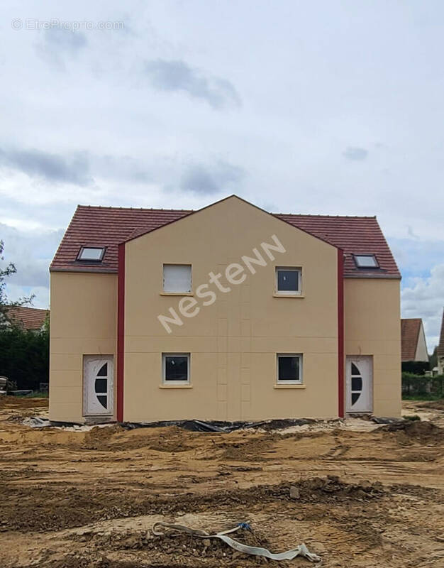 Maison à LUZARCHES
