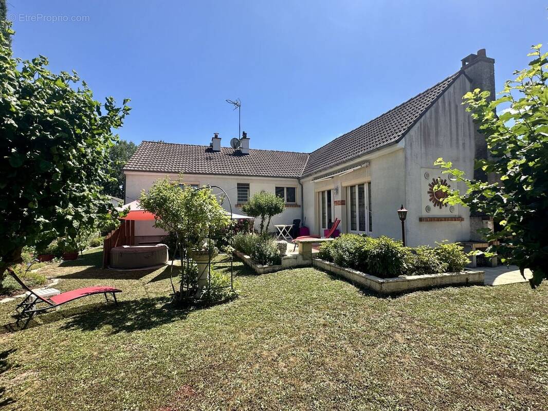 Maison à BOIGNY-SUR-BIONNE
