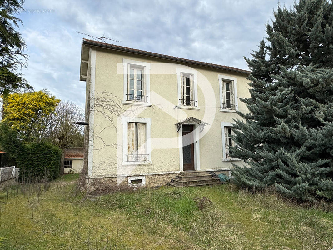 Maison à POITIERS
