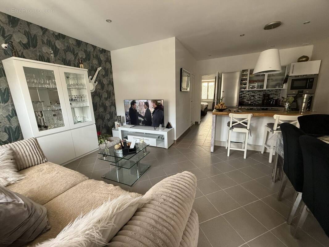 Appartement à GONFARON