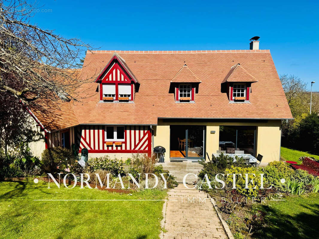 Maison à SAINT-ARNOULT