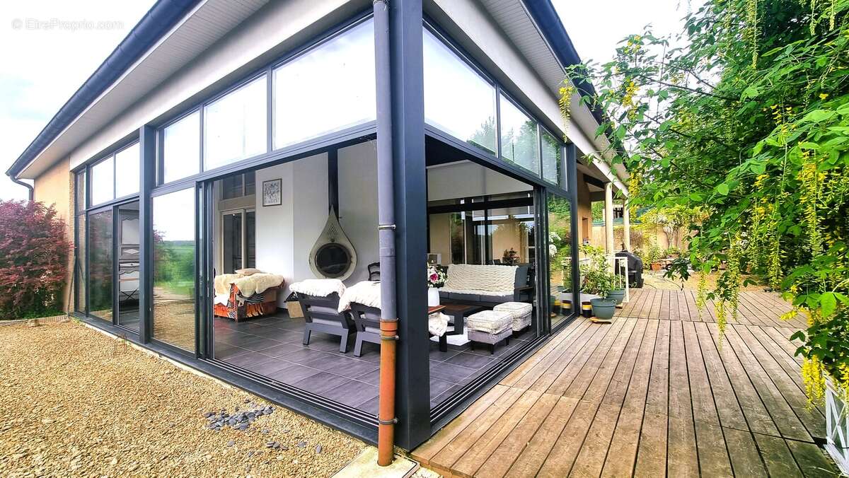 Maison à LA FRANCHEVILLE