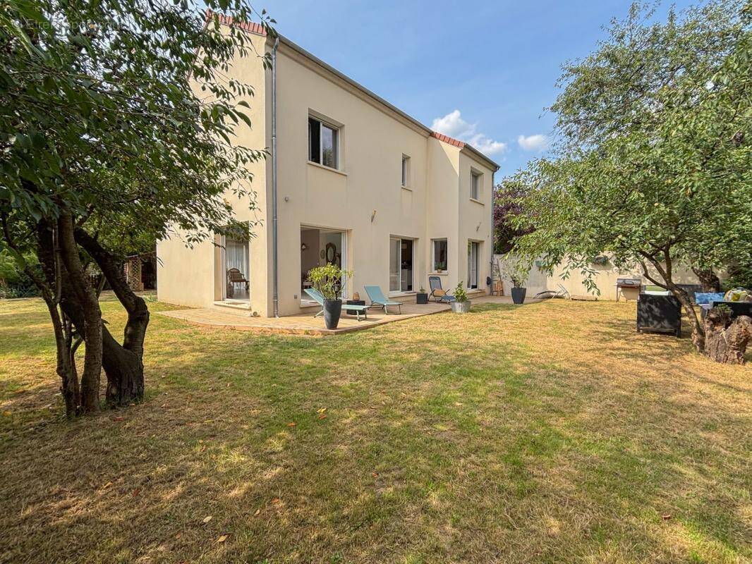 Maison à ANDILLY
