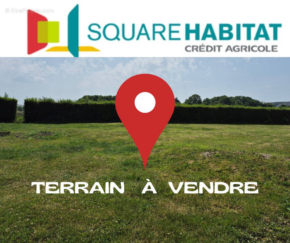 Terrain à CARVIN