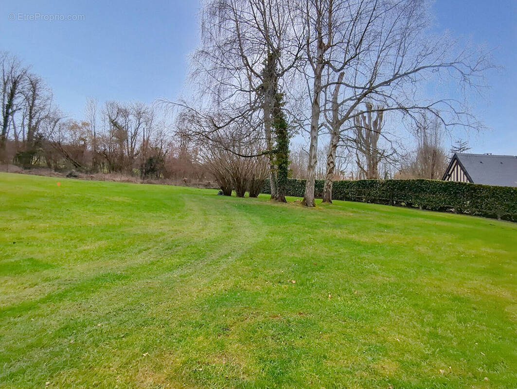 Terrain à HOULGATE