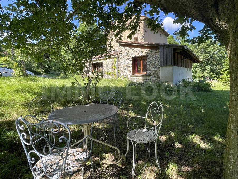 Maison à DIEULEFIT