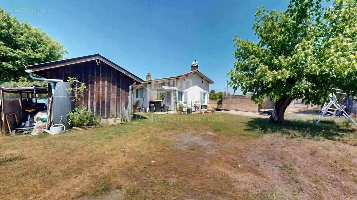 Maison à BAZAS