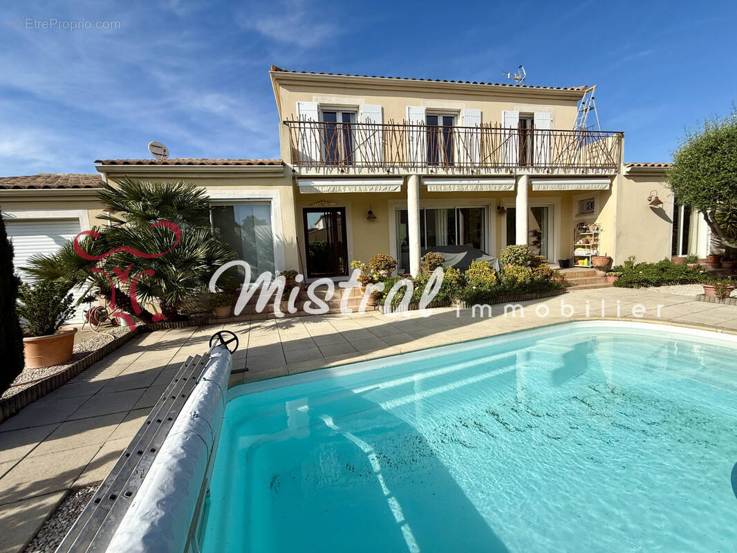 Maison à AIGUES-MORTES
