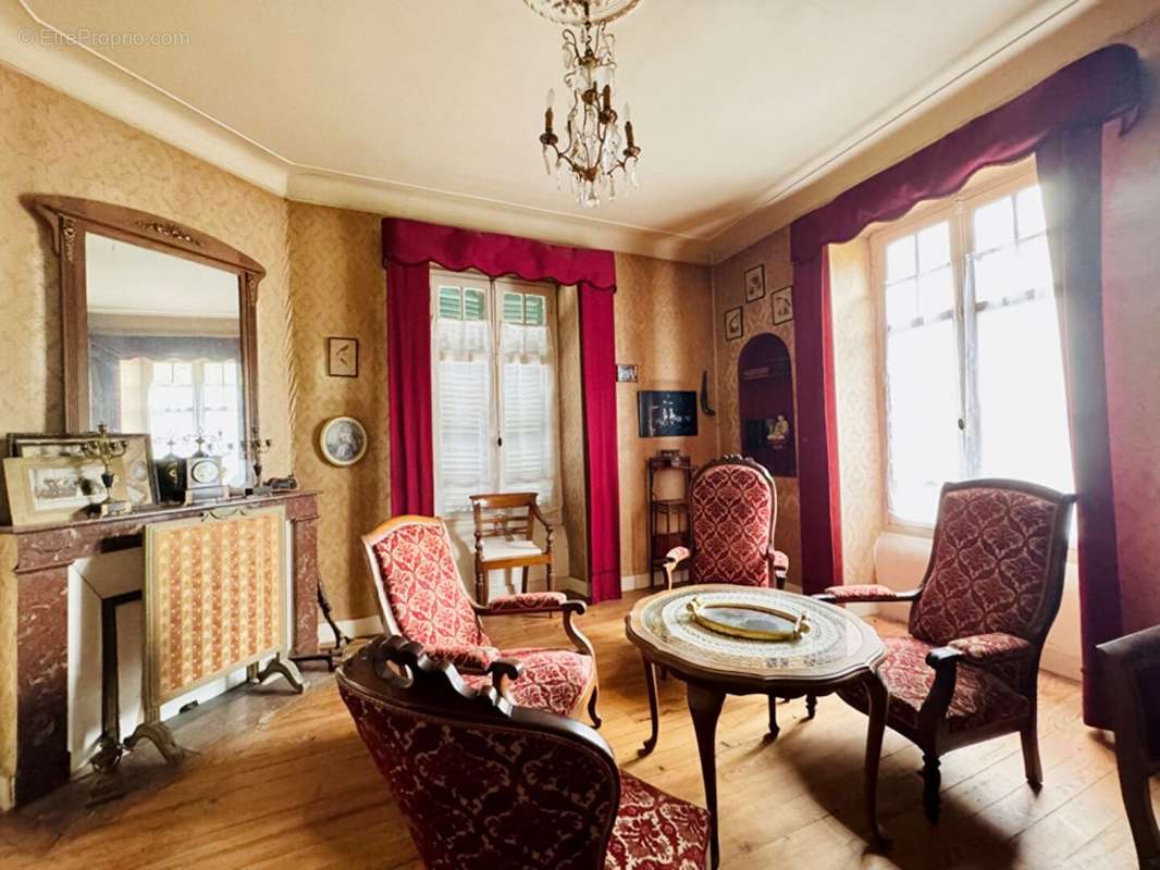 55866317f.jpg - Appartement à PAU