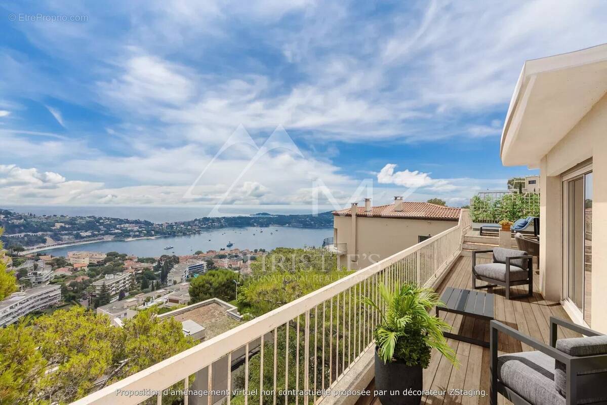 Appartement à VILLEFRANCHE-SUR-MER