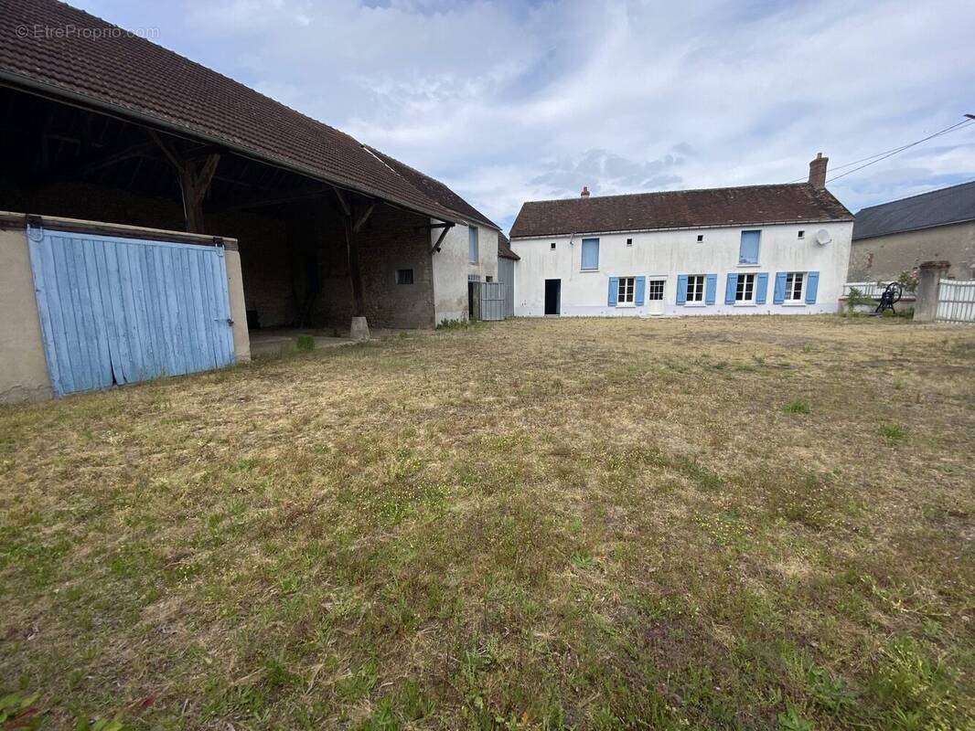 Maison à CHAMBON-LA-FORET