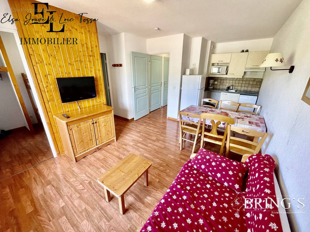 Appartement à LA CLUSE
